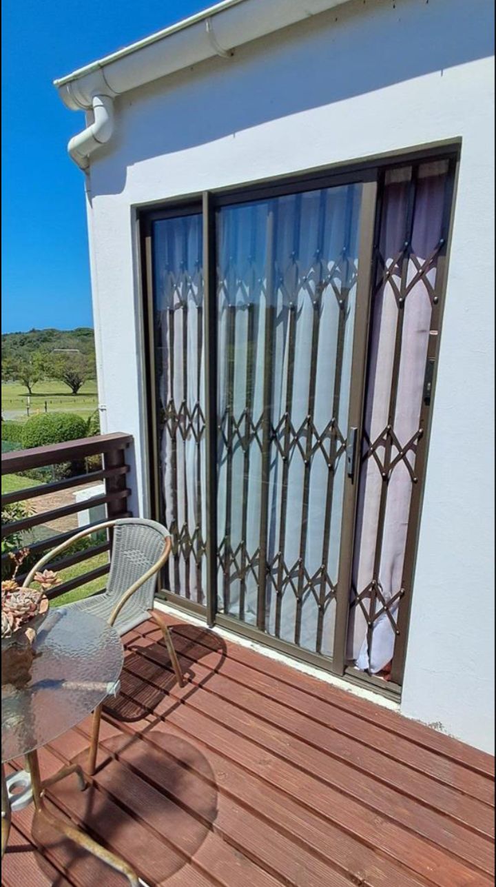 3 Bedroom Property for Sale in Hickmans River Eastern Cape